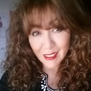 Meet your Posher, Rocio